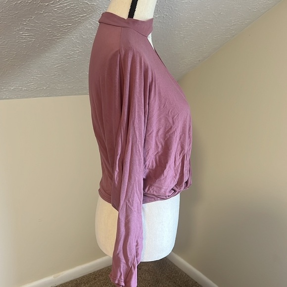 Charlotte Russe Women’s Purple Long Sleeve Open Front Long Sleeve Top Sz M - Picture 2 of 5